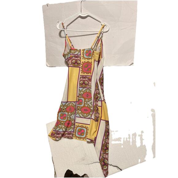 sundress for women size sm. yellow pink white Asymmetric - Picture 4 of 8